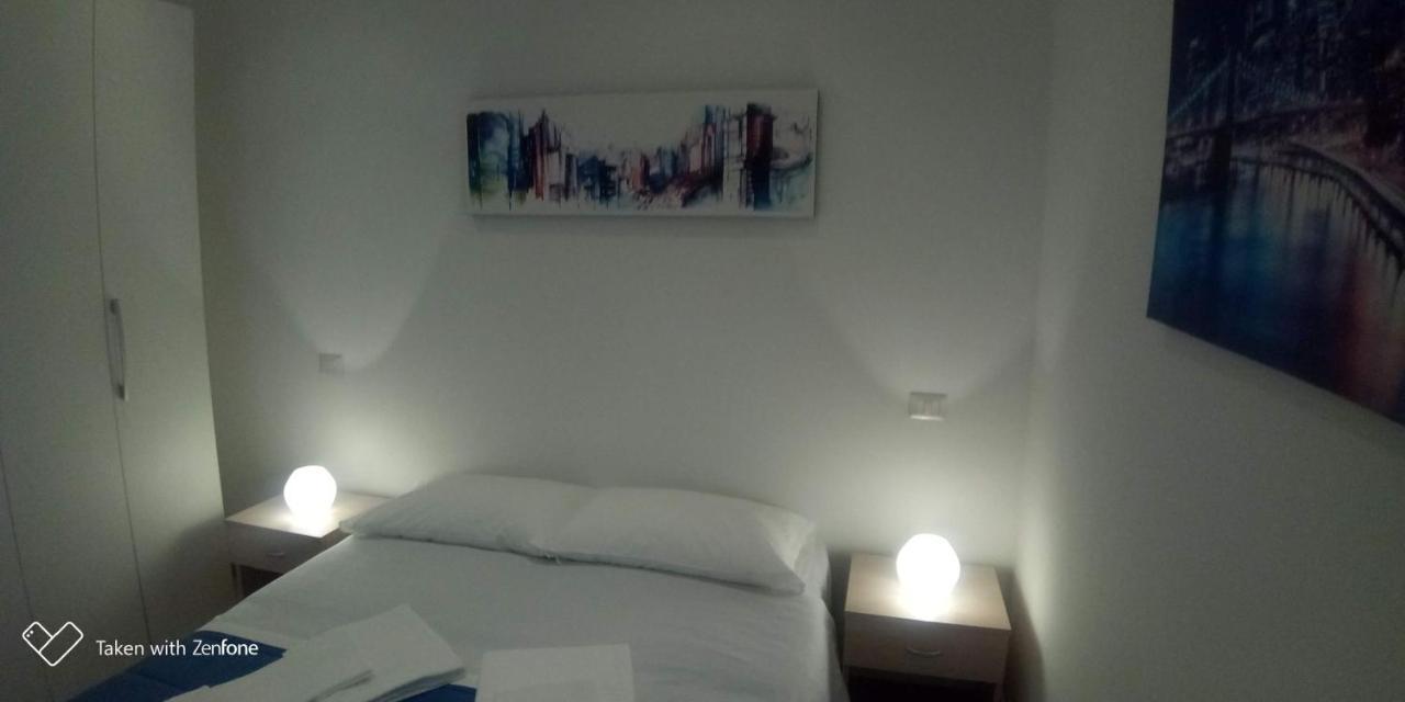 Inblu Apartment Bari Exterior photo