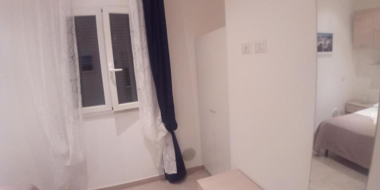 Inblu Apartment Bari Exterior photo